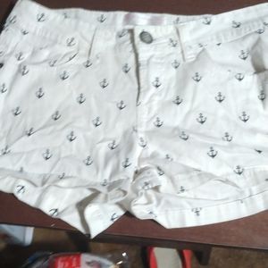 Shorts size 11